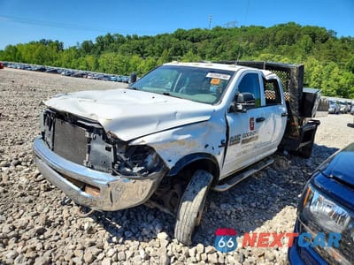 2016 RAM 5500 3C7WRNFL5GG142223 - główne zdjęcie licytacji z USA - miniatura