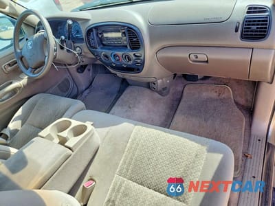 Zdjęcie 8 z 12 samochodu: 2005 TOYOTA TUNDRA ACCESS CAB SR5 VIN:5TBRT34105S468486 - miniatura