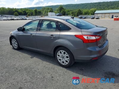 Drugie zdjęcie samochodu z przodu: 2012 FORD FOCUS SE VIN:1FAHP3F27CL137373 - miniatura
