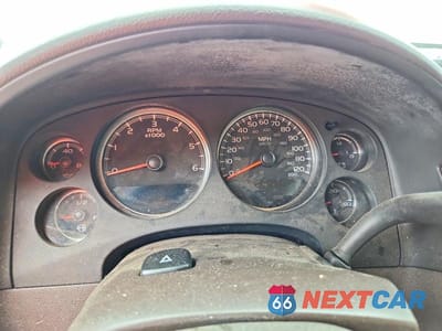 Zdjęcie 9 z 13 samochodu: 2012 GMC YUKON XL DENALI VIN:1GKS2MEF3CR107460 - miniatura