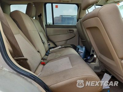 Zdjęcie 11 z 13 samochodu: 2008 JEEP LIBERTY SPORT VIN:1J8GP28K28W194804 - miniatura