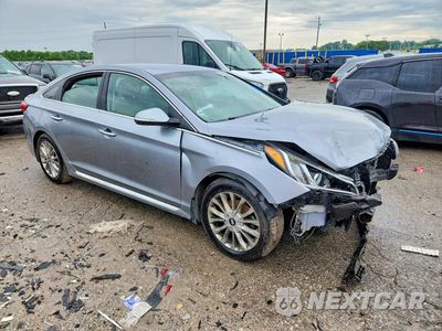 Czwarte zdjęcie samochodu z boku: 2015 HYUNDAI SONATA LIMITED VIN:5NPE34AF6FH134353 - miniatura