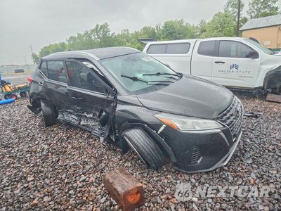 Czwarte zdjęcie samochodu z boku: 2021 NISSAN KICKS SV VIN:3N1CP5CV7ML565144 - miniatura