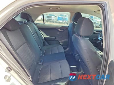 Zdjęcie 10 z 12 samochodu: 2018 KIA RIO 5-DOOR LX VIN:3KPA25ABXJE120411 - miniatura