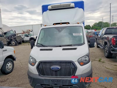Piąte zdjęcie samochodu w środku: 2023 FORD TRANSIT T-350 VIN:1FDBW5ZG8PKA23590 - miniatura