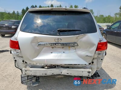Zdjęcie 6 z 13 samochodu: 2013 TOYOTA HIGHLANDER LIMITED VIN:5TDDK3EHXDS238128 - miniatura
