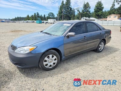 2004 TOYOTA CAMRY LE JTDBE32K340297653 - główne zdjęcie licytacji z USA - miniatura