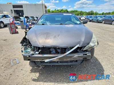Piąte zdjęcie samochodu w środku: 2006 TOYOTA CAMRY SOLARA SLE V6 VIN:4T1FA38P46U096089 - miniatura
