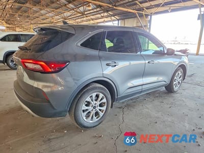 Trzecie zdjęcie samochodu z tyłu: 2025 FORD ESCAPE ACTIVE VIN:1FMCU0GN3SUA65564 - miniatura