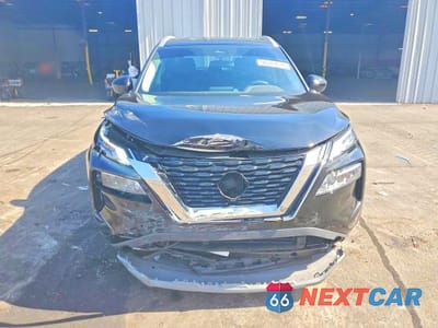 Piąte zdjęcie samochodu w środku: 2023 NISSAN ROGUE SV VIN:5N1BT3BA5PC881628 - miniatura