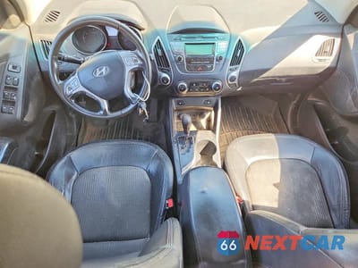Zdjęcie 8 z 13 samochodu: 2011 HYUNDAI TUCSON GLS VIN:KM8JUCAC4BU300151 - miniatura