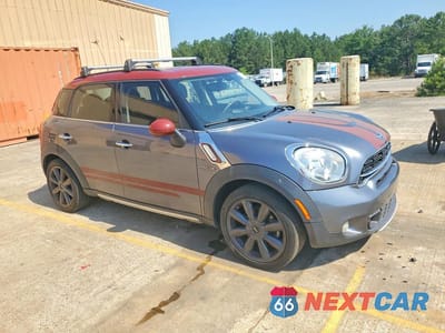 Czwarte zdjęcie samochodu z boku: 2016 MINI COOPER S COUNTRYMAN VIN:WMWZC3C54GWT08056 - miniatura