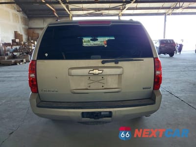 Zdjęcie 6 z 13 samochodu: 2010 CHEVROLET TAHOE C1500 LS VIN:1GNMCAE3XAR168802 - miniatura
