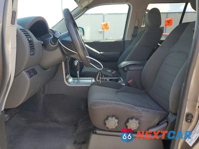 Zdjęcie 7 z 13 samochodu: 2005 NISSAN PATHFINDER XE VIN:5N1AR18W55C755249 - miniatura