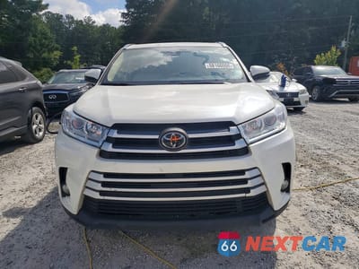 Piąte zdjęcie samochodu w środku: 2019 TOYOTA HIGHLANDER XLE VIN:5TDKZRFHXKS561497 - miniatura