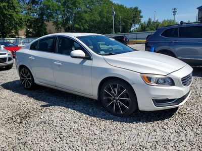 Czwarte zdjęcie samochodu z boku: 2016 VOLVO S60 PREMIER VIN:YV1612TK9G2406707 - miniatura
