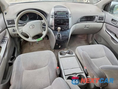 Zdjęcie 8 z 13 samochodu: 2006 TOYOTA SIENNA LE 8 PASSENGER VIN:5TDZA23C36S435803 - miniatura