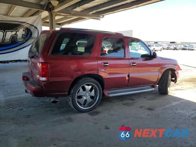 Trzecie zdjęcie samochodu z tyłu: 2002 CADILLAC ESCALADE LUXURY VIN:1GYEK63N62R109100 - miniatura