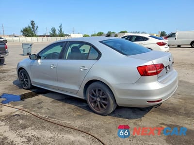 Drugie zdjęcie samochodu z przodu: 2015 VOLKSWAGEN JETTA SE VIN:3VWD17AJ6FM225931 - miniatura