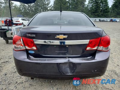 Zdjęcie 6 z 12 samochodu: 2011 CHEVROLET CRUZE LS VIN:1G1PC5SH5B7142840 - miniatura