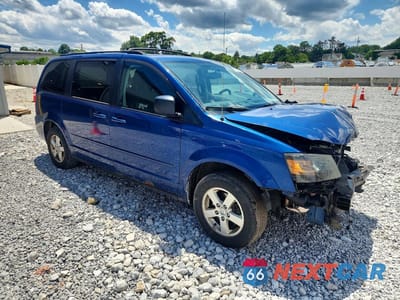 Czwarte zdjęcie samochodu z boku: 2010 DODGE GRAND CARAVAN SE VIN:2D4RN4DE2AR108085 - miniatura
