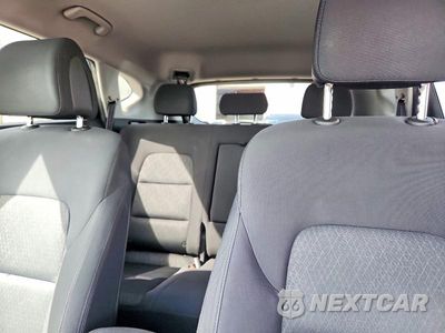 Zdjęcie 10 z 14 samochodu: 2017 HYUNDAI TUCSON SE VIN:KM8J23A43HU496686 - miniatura