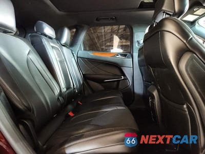 Zdjęcie 11 z 13 samochodu: 2017 LINCOLN MKC RESERVE VIN:5LMTJ3DH8HUL72081 - miniatura