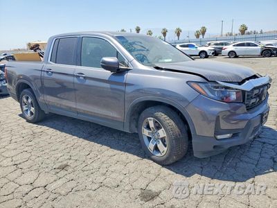 Czwarte zdjęcie samochodu z boku: 2025 HONDA RIDGELINE RTL VIN:5FPYK3F52SB036575 - miniatura