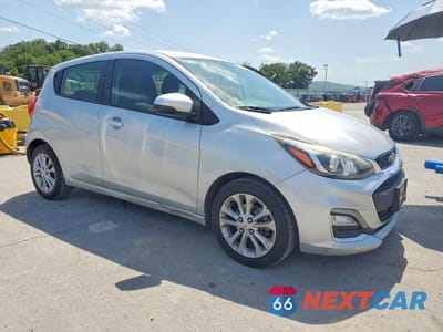 Czwarte zdjęcie samochodu z boku: 2020 CHEVROLET SPARK 1LT VIN:KL8CD6SA6LC447597 - miniatura