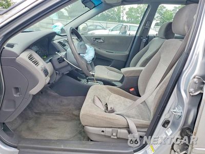 Zdjęcie 7 z 13 samochodu: 2002 HONDA ACCORD EX VIN:1HGCG56602A126021 - miniatura