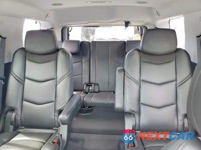 Zdjęcie 10 z 13 samochodu: 2019 CADILLAC ESCALADE LUXURY VIN:1GYS4BKJ6KR145924 - miniatura