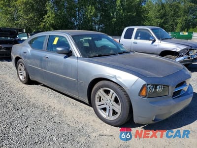 Czwarte zdjęcie samochodu z boku: 2006 DODGE CHARGER R/T VIN:2B3KA53H86H210355 - miniatura