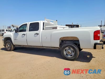 Drugie zdjęcie samochodu z przodu: 2014 CHEVROLET SILVERADO C2500 HEAVY DUTY VIN:1GC1CVCG0EF120452 - miniatura