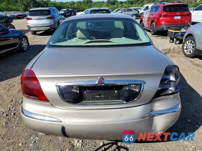 Zdjęcie 6 z 12 samochodu: 2002 LINCOLN CONTINENTAL VIN:1LNHM97V62Y699843 - miniatura