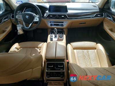 Zdjęcie 8 z 13 samochodu: 2022 BMW 750 XI VIN:WBA7U2C00NCK71802 - miniatura