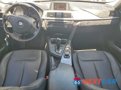 Zdjęcie 8 z 12 samochodu: 2015 BMW 320 I VIN:WBA3B1G52FNT05667 - miniatura