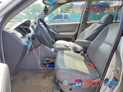Zdjęcie 7 z 12 samochodu: 2004 TOYOTA HIGHLANDER VIN:JTEDP21A740041131 - miniatura