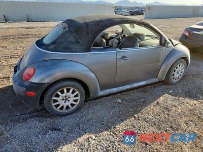Trzecie zdjęcie samochodu z tyłu: 2004 VOLKSWAGEN NEW BEETLE GLS VIN:3VWCD31Y14M351782 - miniatura