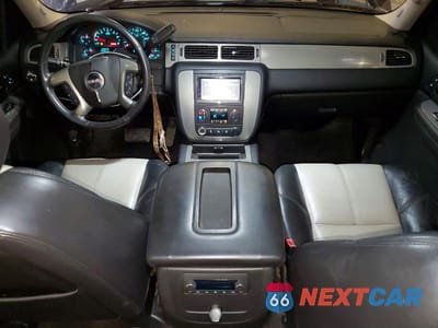 Zdjęcie 8 z 12 samochodu: 2009 GMC SIERRA K1500 SLT VIN:3GTEK33329G125033 - miniatura