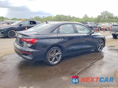 Trzecie zdjęcie samochodu z tyłu: 2024 AUDI A3 PREMIUM PLUS VIN:WAUHUDGY4RA095919 - miniatura