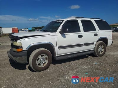 2004 CHEVROLET TAHOE C1500 1GNEC13V74R320001 - główne zdjęcie licytacji z USA - miniatura