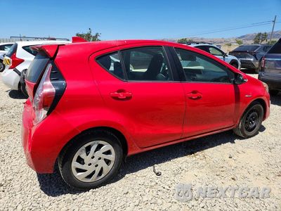 Trzecie zdjęcie samochodu z tyłu: 2015 TOYOTA PRIUS C ONE VIN:JTDKDTB30F1578799 - miniatura