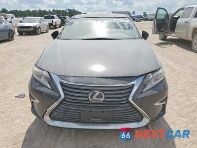 Piąte zdjęcie samochodu w środku: 2018 LEXUS ES 350 VIN:58ABK1GG6JU115454 - miniatura