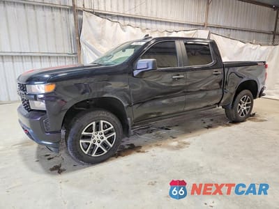 2020 CHEVROLET SILVERADO K1500 TRAIL BOSS CUSTOM 1GCPYCEF6LZ169476 - główne zdjęcie licytacji z USA - miniatura