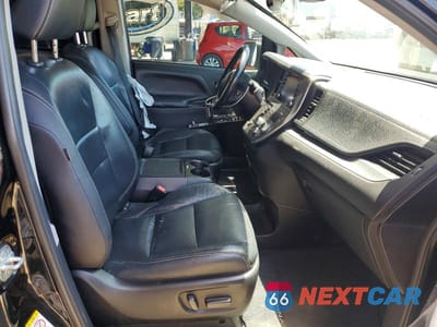 Zdjęcie 7 z 14 samochodu: 2019 TOYOTA SIENNA SE 8-PASSENGER VIN:5TDXZ3DCXKS974496 - miniatura