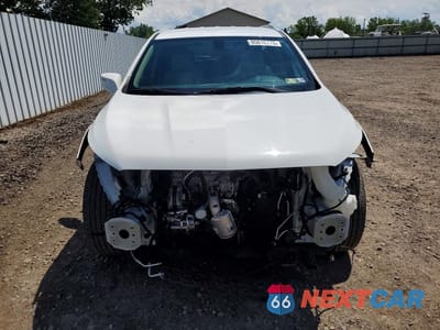 Piąte zdjęcie samochodu w środku: 2019 BUICK ENCLAVE ESSENCE VIN:5GAEVAKW4KJ247082 - miniatura