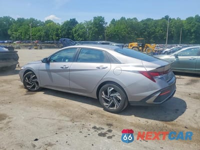 Drugie zdjęcie samochodu z przodu: 2025 HYUNDAI ELANTRA SEL SPORT VIN:KMHLM4DG8SU939548 - miniatura