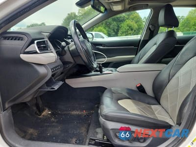 Zdjęcie 7 z 13 samochodu: 2018 TOYOTA CAMRY HYBRID XLE VIN:4T1B21HK8JU003961 - miniatura