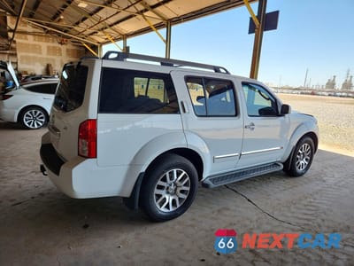 Trzecie zdjęcie samochodu z tyłu: 2010 NISSAN PATHFINDER S FE+ VIN:5N1AR1NN5AC621802 - miniatura