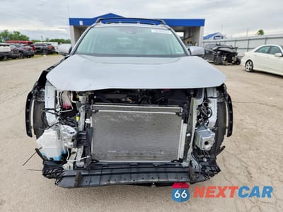 Piąte zdjęcie samochodu w środku: 2024 TOYOTA RAV4 XLE VIN:2T3P1RFV0RW493173 - miniatura